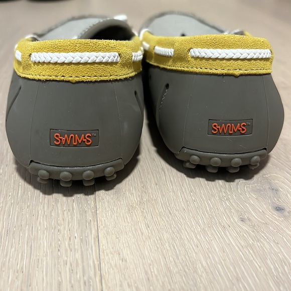 MENS SWIMS 9.5 - Picture 4 of 7